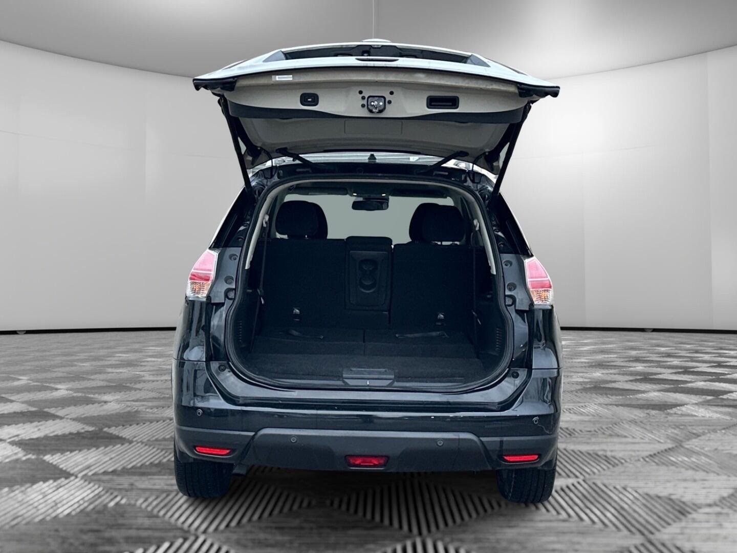 Used Nissan X-Trail for sale - 77658074: Photo 9