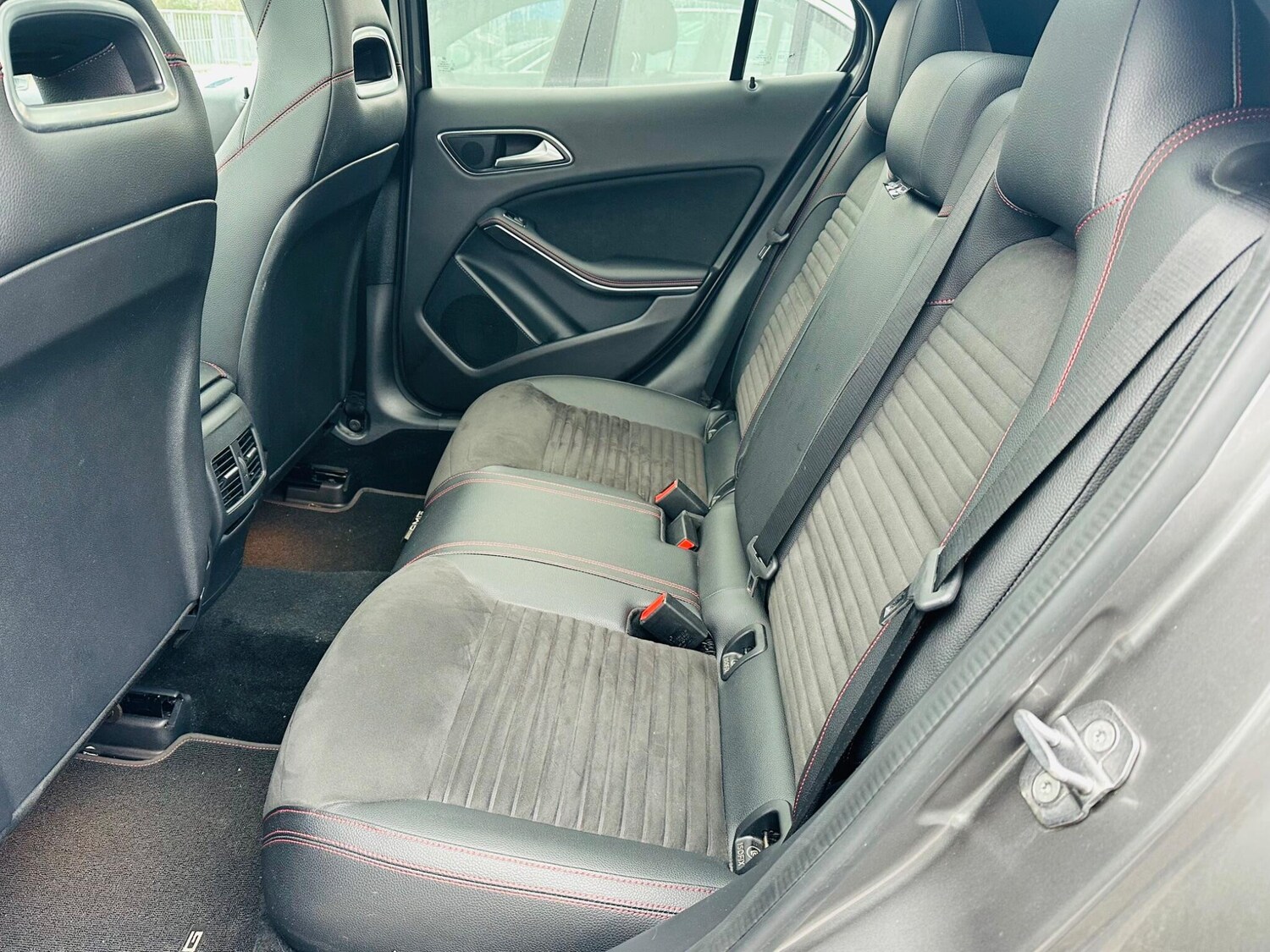 Used Mercedes-Benz GLA 2018 for sale - 77387043: Photo 32