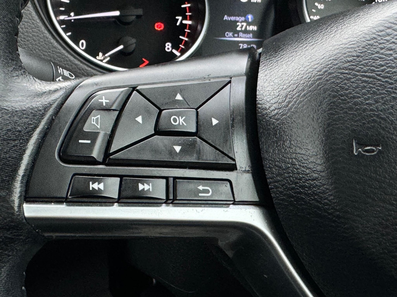 Used Nissan Qashqai for sale - 77659132: Photo 19