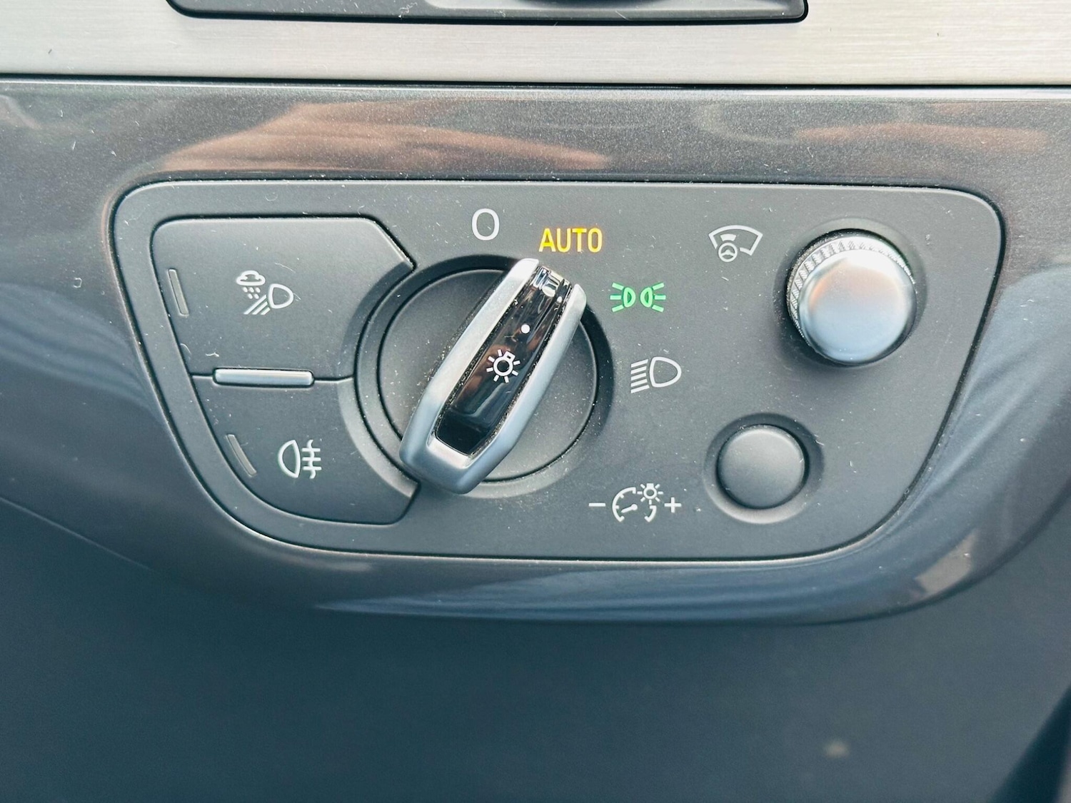 Used Audi Q7 2016 for sale - 77882882: Photo 29