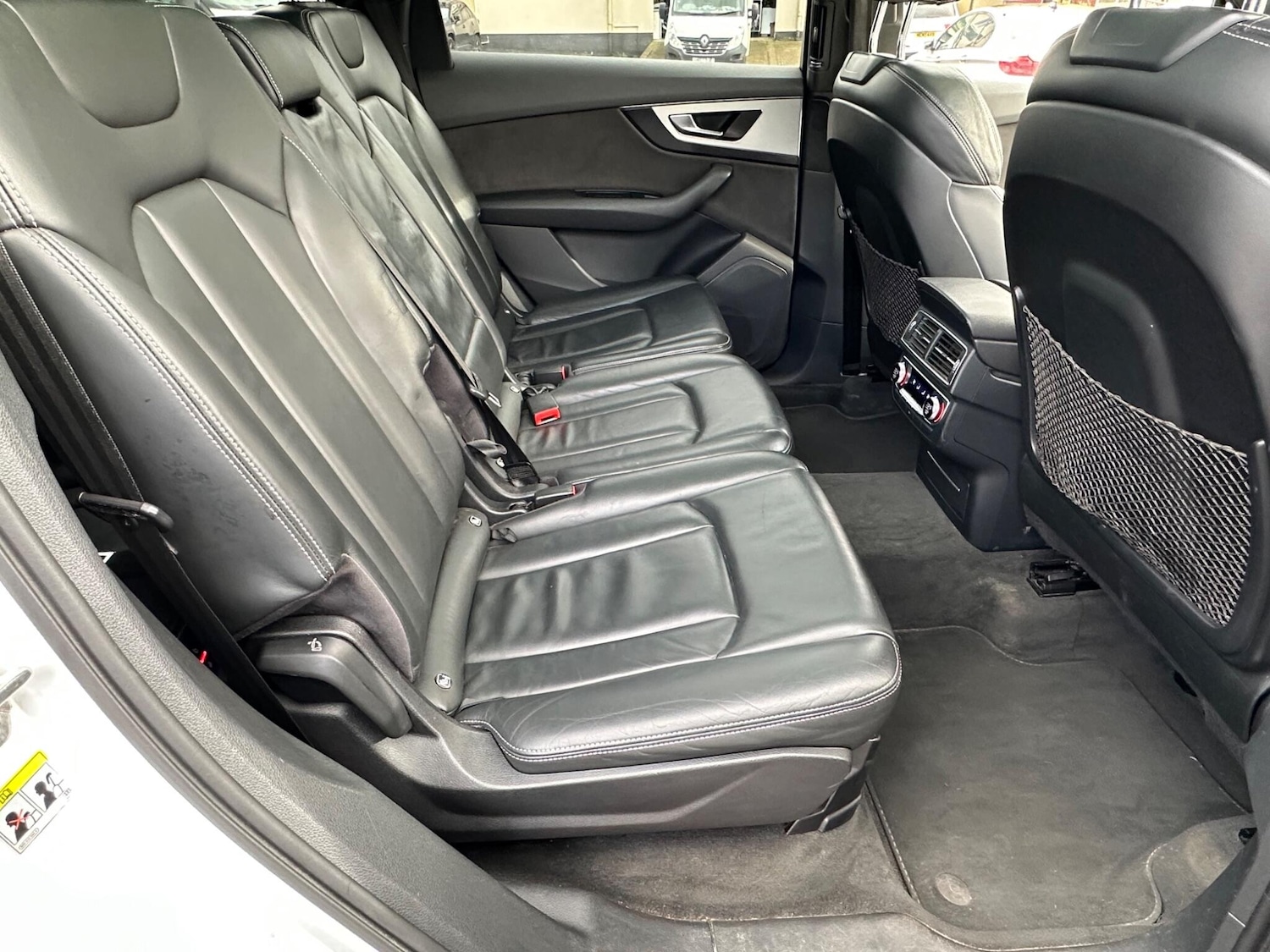 Used Audi Q7 2016 for sale - 77882882: Photo 33