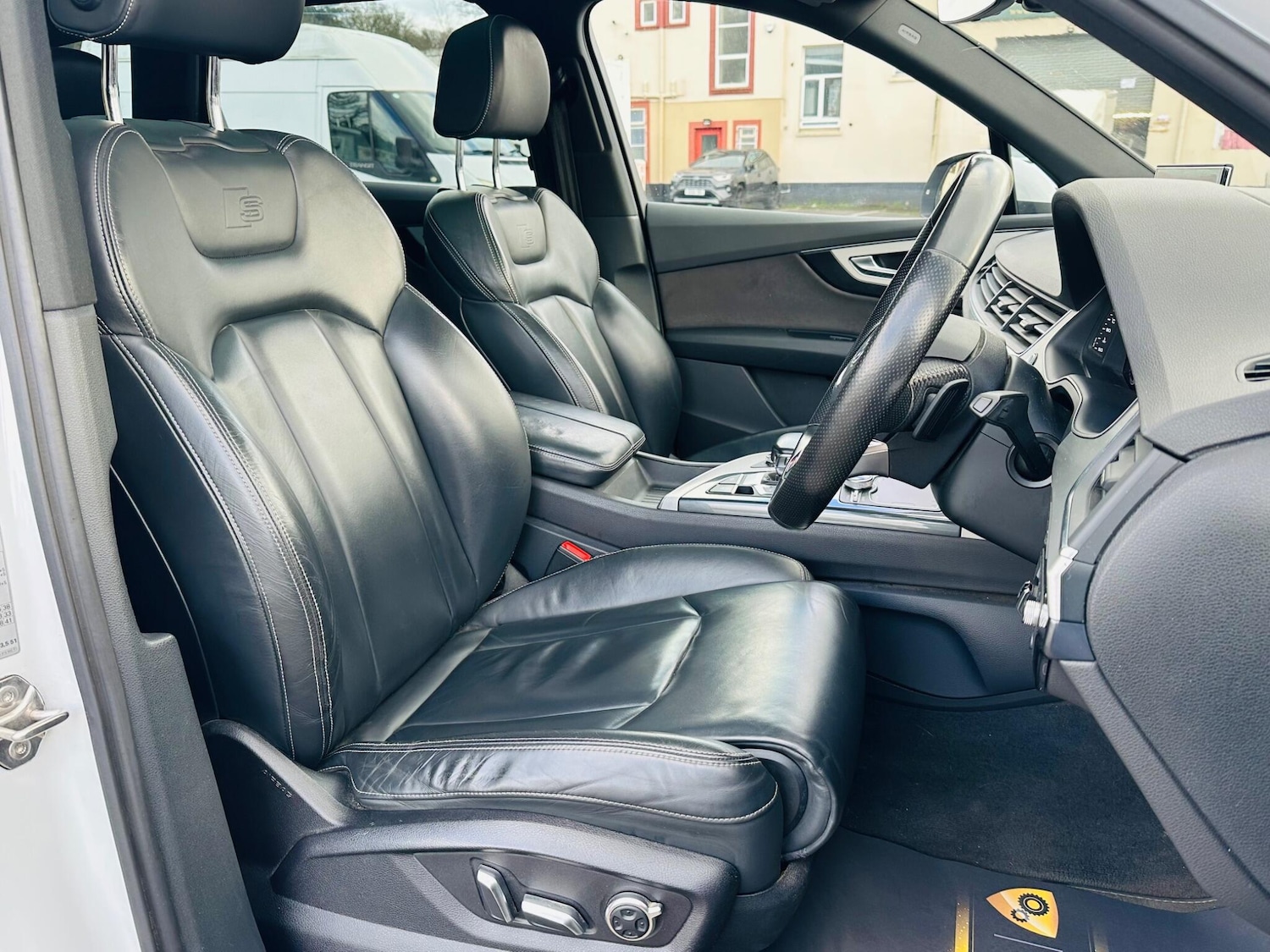 Used Audi Q7 2016 for sale - 77882882: Photo 9