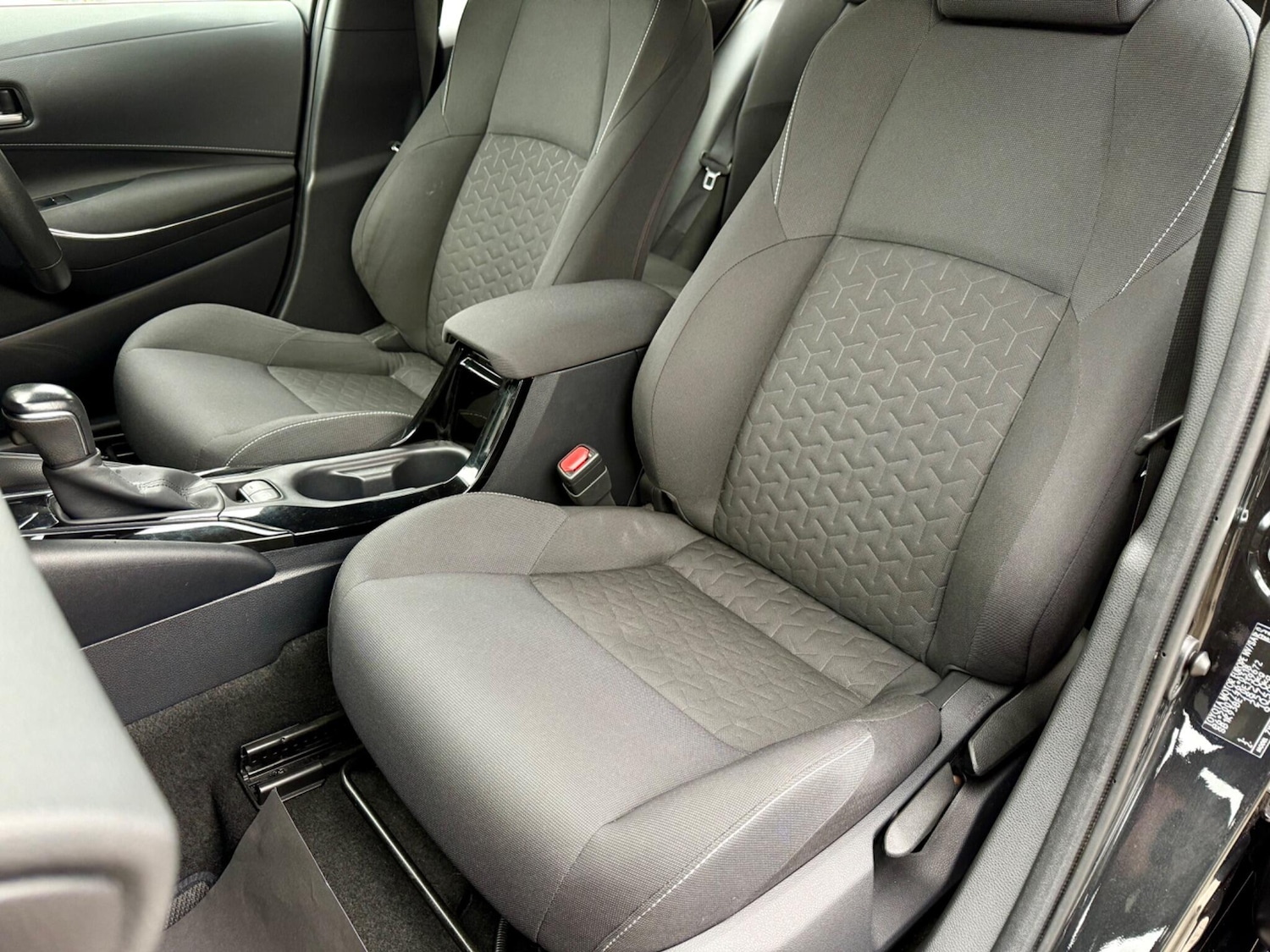 Used Toyota Corolla 2020 for sale - 76370917: Photo 15