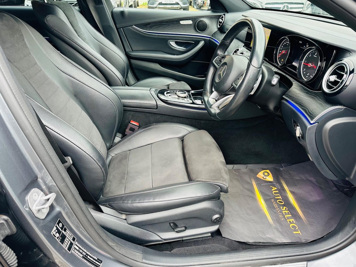 Used Mercedes-Benz E Class 2017 for sale - 76388725: Photo 14