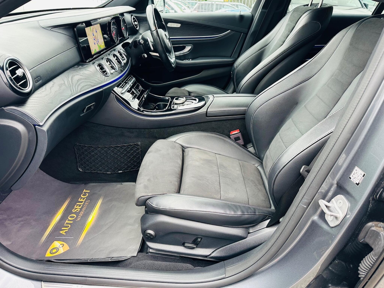 Used Mercedes-Benz E Class 2017 for sale - 76388725: Photo 16