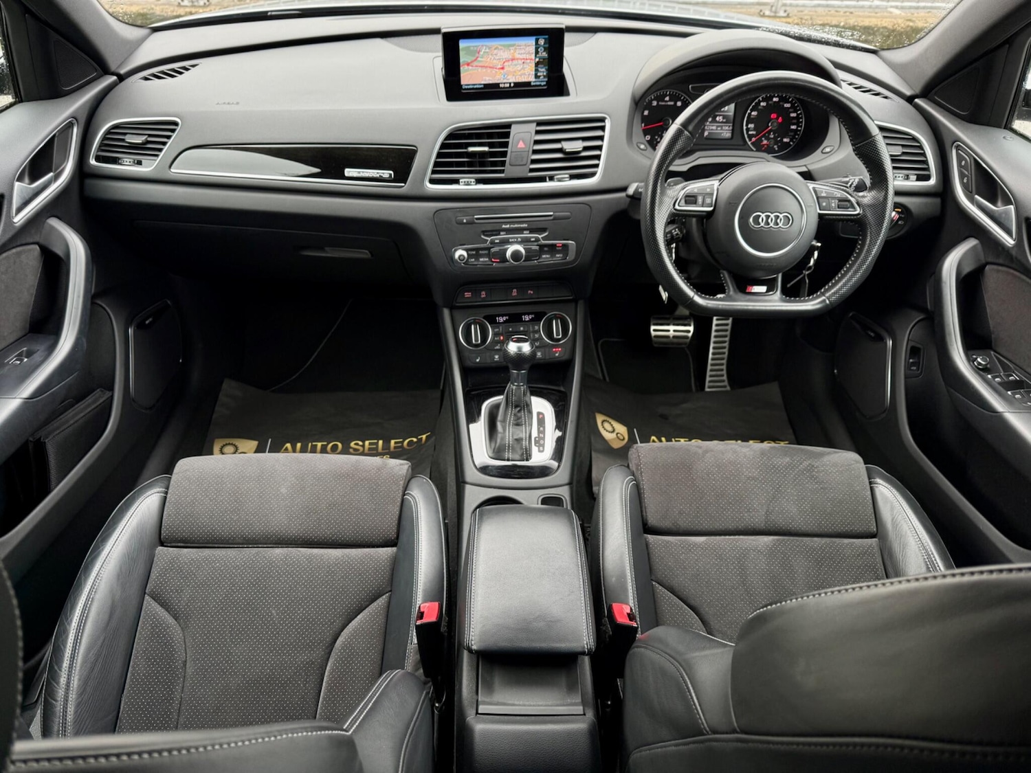 Used Audi Q3 2018 for sale - 76689676: Photo 11