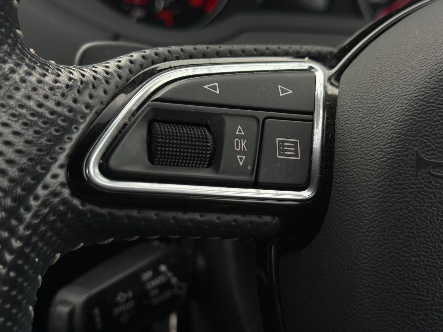 Used Audi Q3 2018 for sale - 76689676: Photo 28