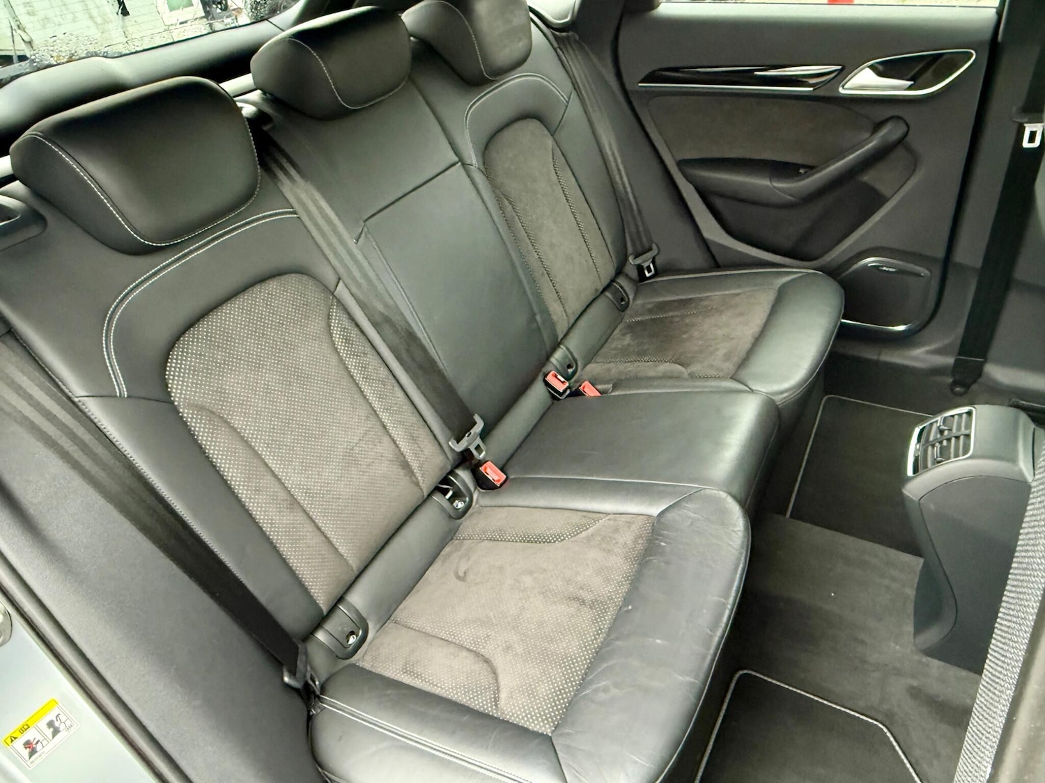 Used Audi Q3 2018 for sale - 76689676: Photo 33