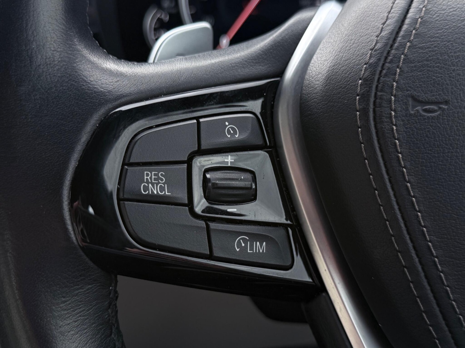 Used BMW 5 Series 2017 for sale - 75977187: Photo 30