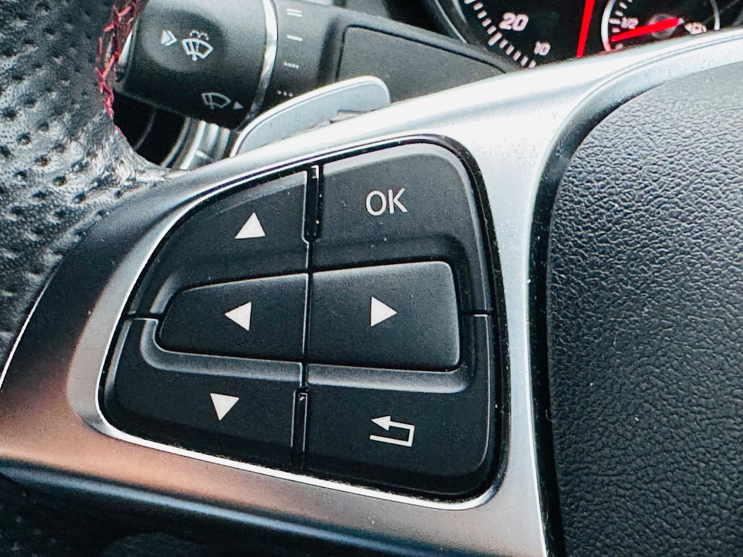 Used Mercedes-Benz CLA 2017 for sale - 77074669: Photo 25