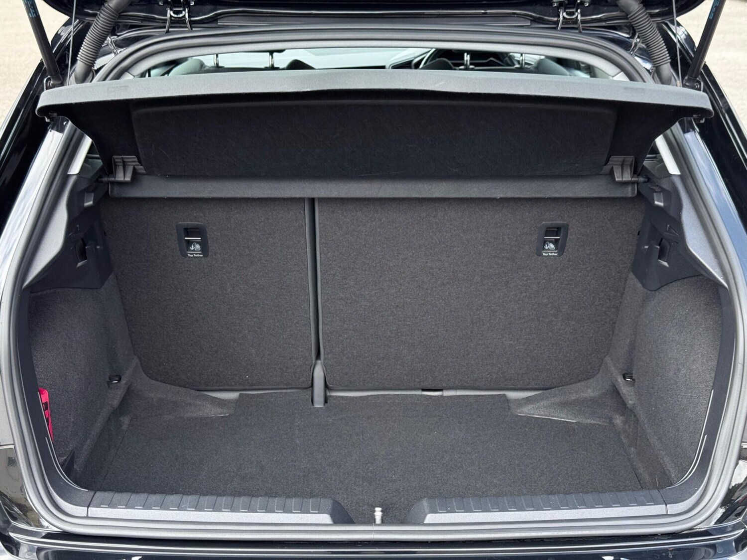 Vehicle 33