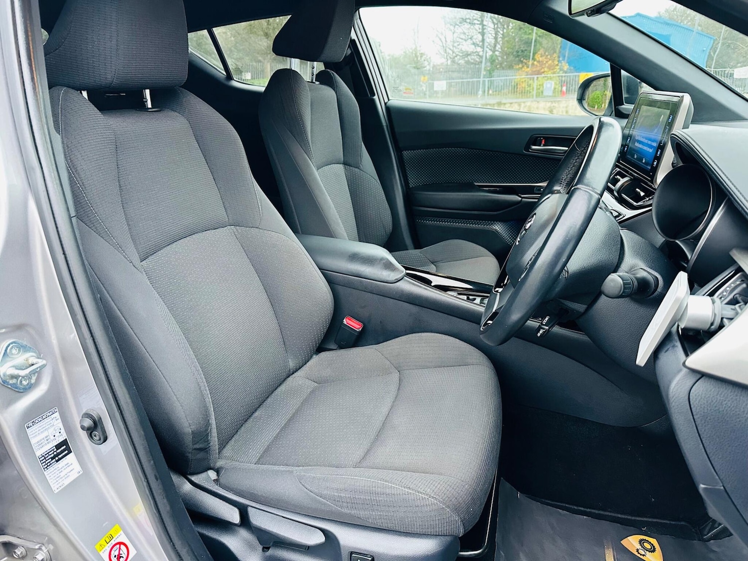 Used Toyota C-HR 2019 for sale - 77074242: Photo 12