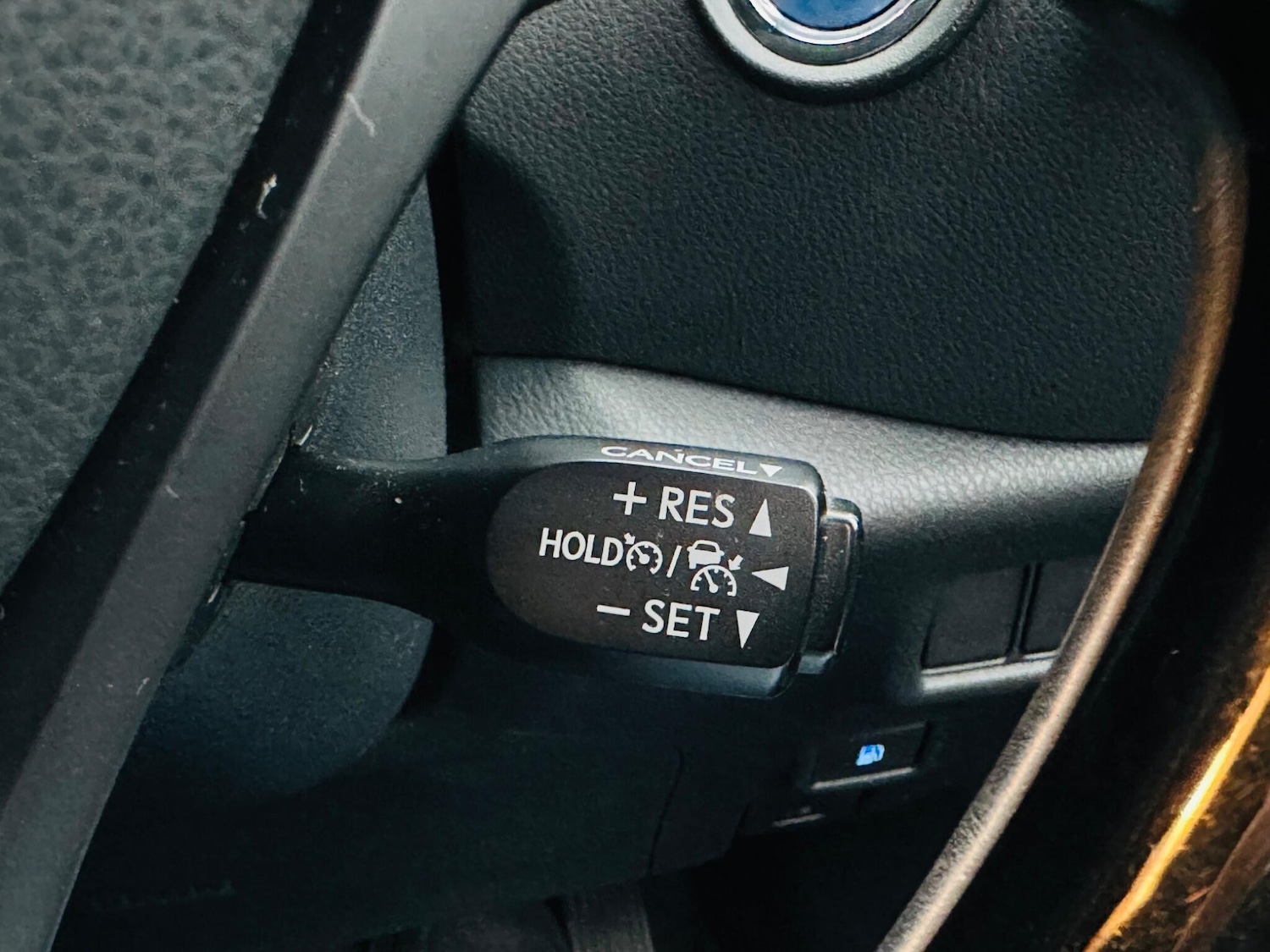 Used Toyota C-HR 2019 for sale - 77074242: Photo 25