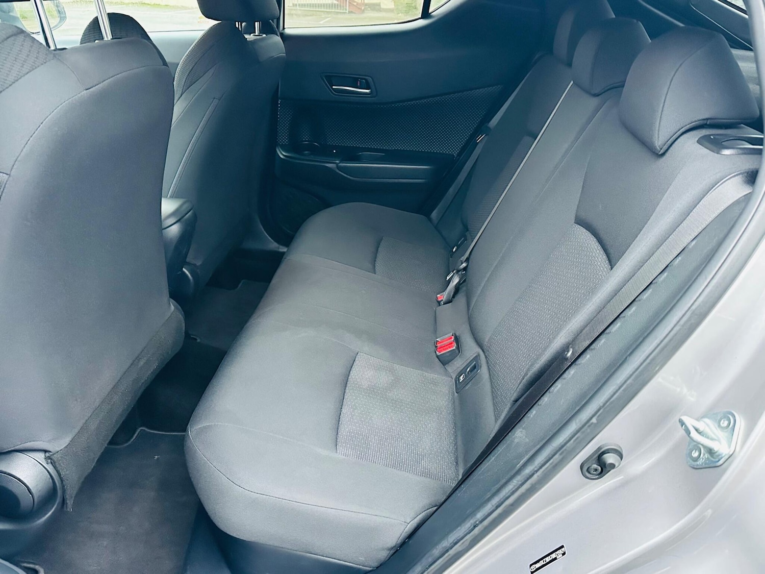 Used Toyota C-HR 2019 for sale - 77074242: Photo 31