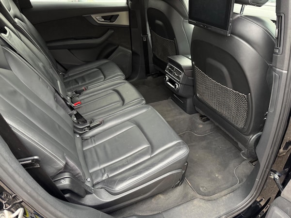 Used Audi Q7 2016 for sale - 76327131: Photo 37