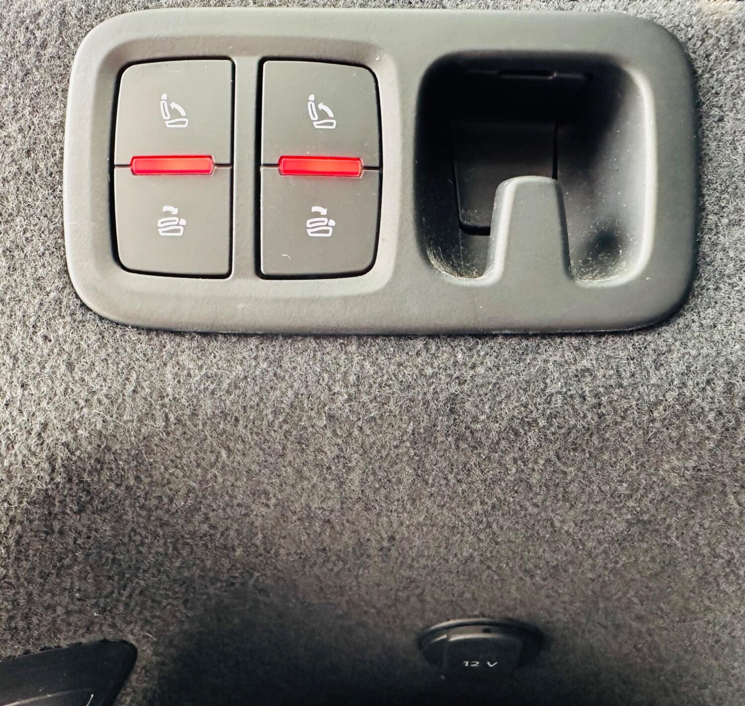 Used Audi Q7 2016 for sale - 76377678: Photo 33