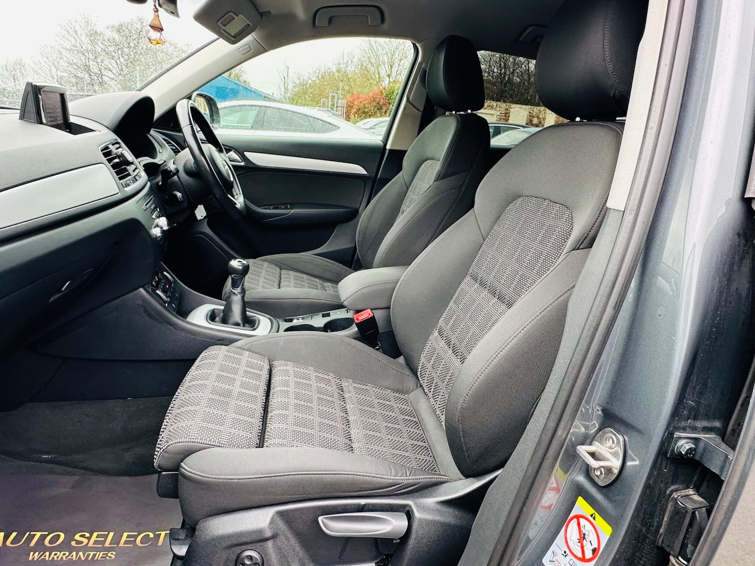 Used Audi Q3 2017 for sale - 78046815: Photo 13