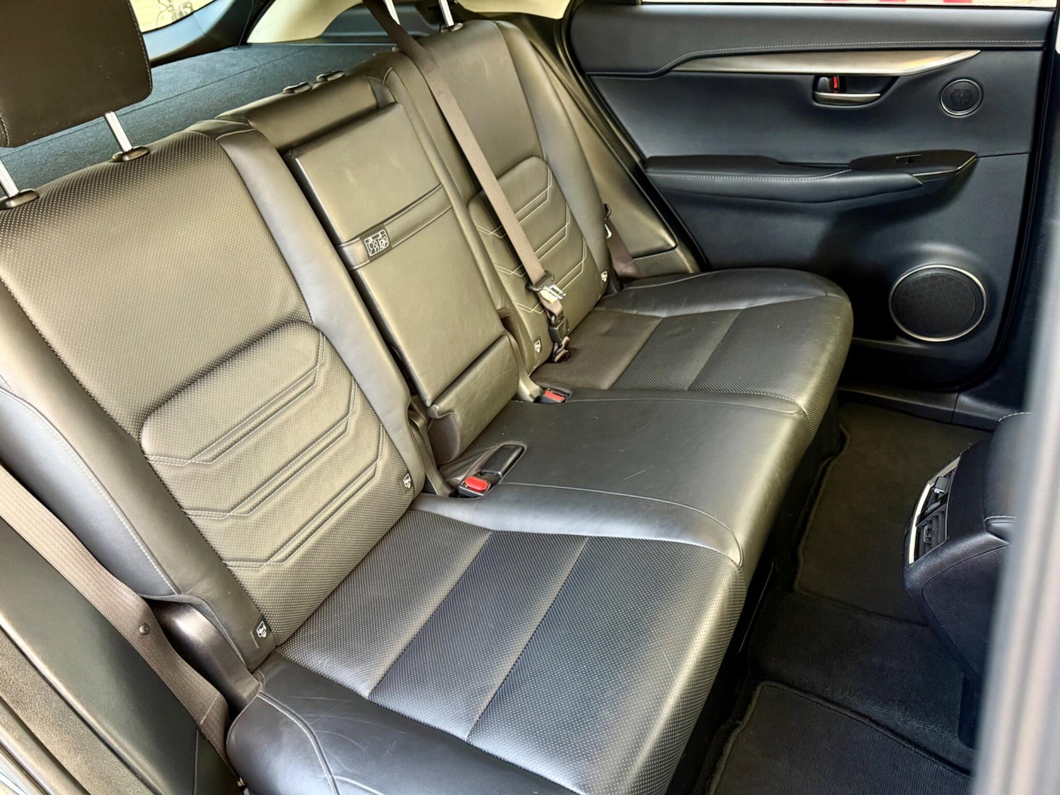 Used Lexus NX for sale - 76701533: Photo 30