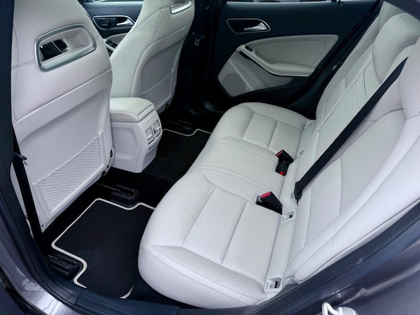 Used Mercedes-Benz GLA 2015 for sale - 75658344: Photo 31