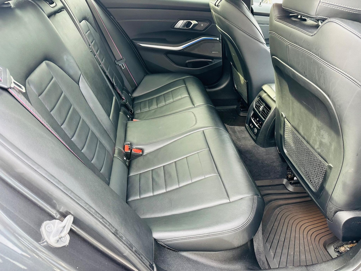Used BMW 3 Series 2019 for sale - 76337480: Photo 38