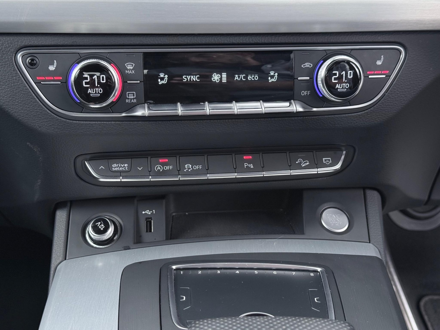 Used Audi Q5 2018 for sale - 76743285: Photo 30