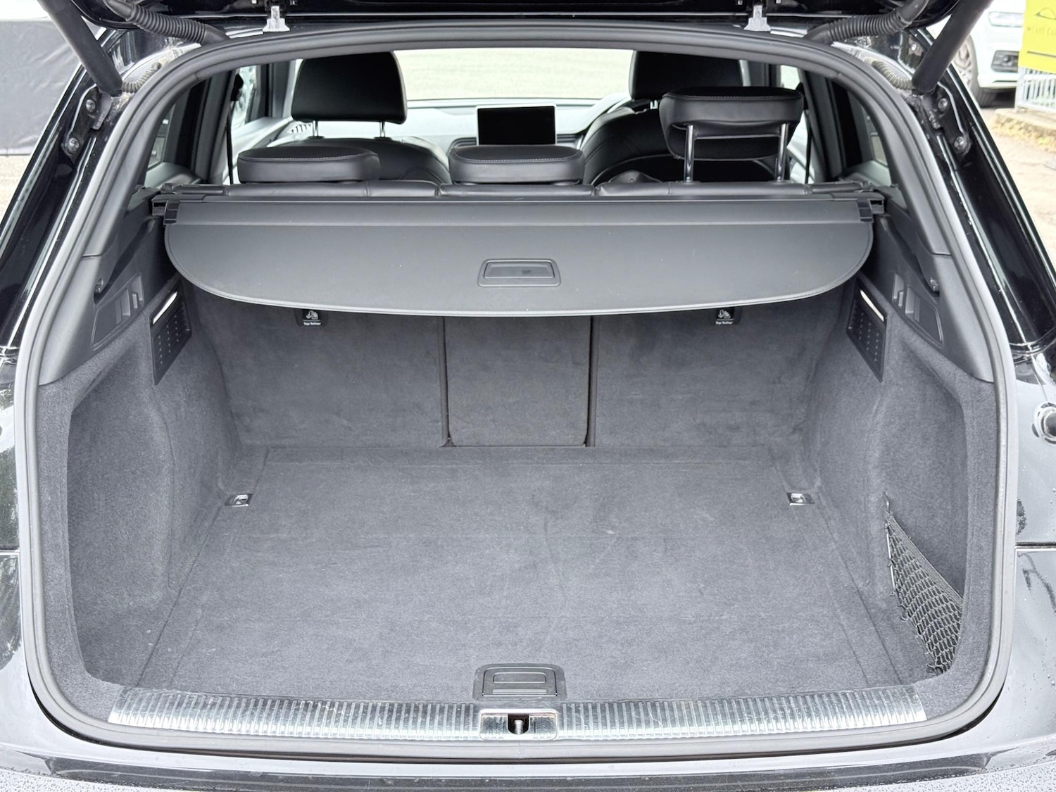 Used Audi Q5 2018 for sale - 76743285: Photo 40