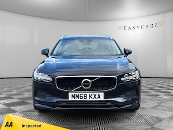 2018 (68) - 2.0 D4 Momentum Auto Euro 6 (s/s) 5dr