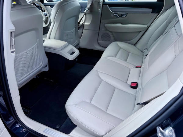 Used Volvo V90 2018 for sale - 75477928: Photo 28