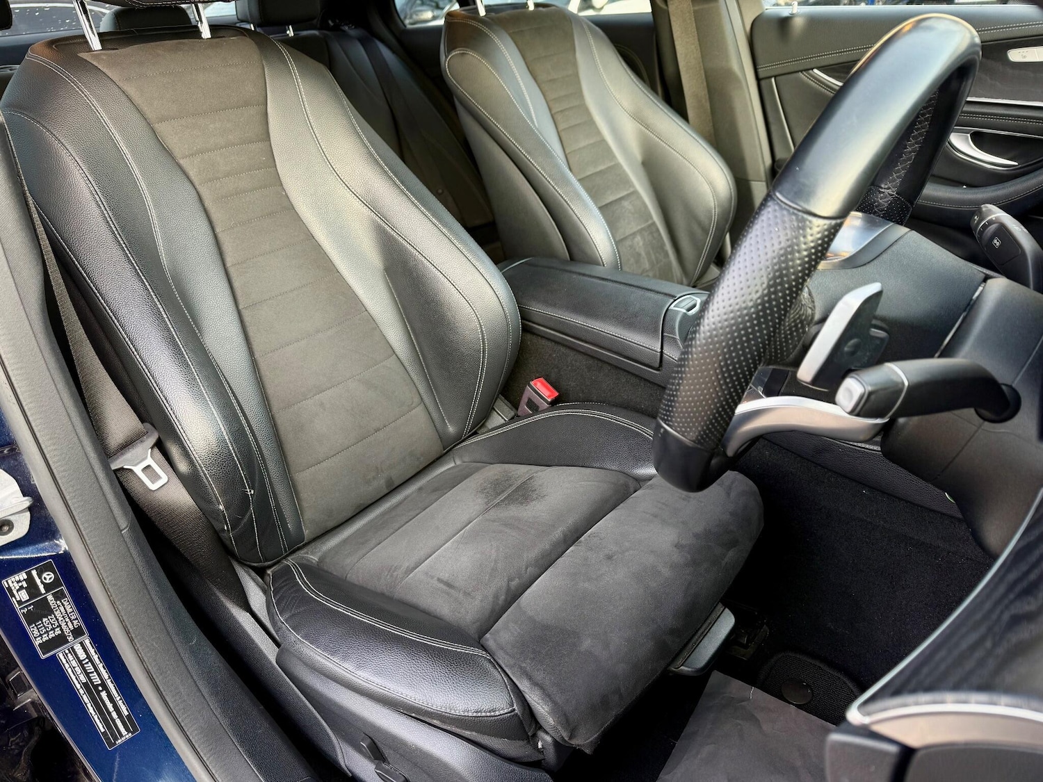 Used Mercedes-Benz E Class for sale - 77216348: Photo 15