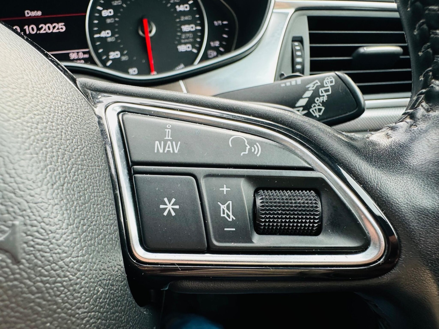 Used Audi A6 Allroad 2013 for sale - 77898563: Photo 25