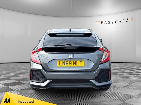 Used Honda Civic 2019 for sale - 75670148: Photo 10