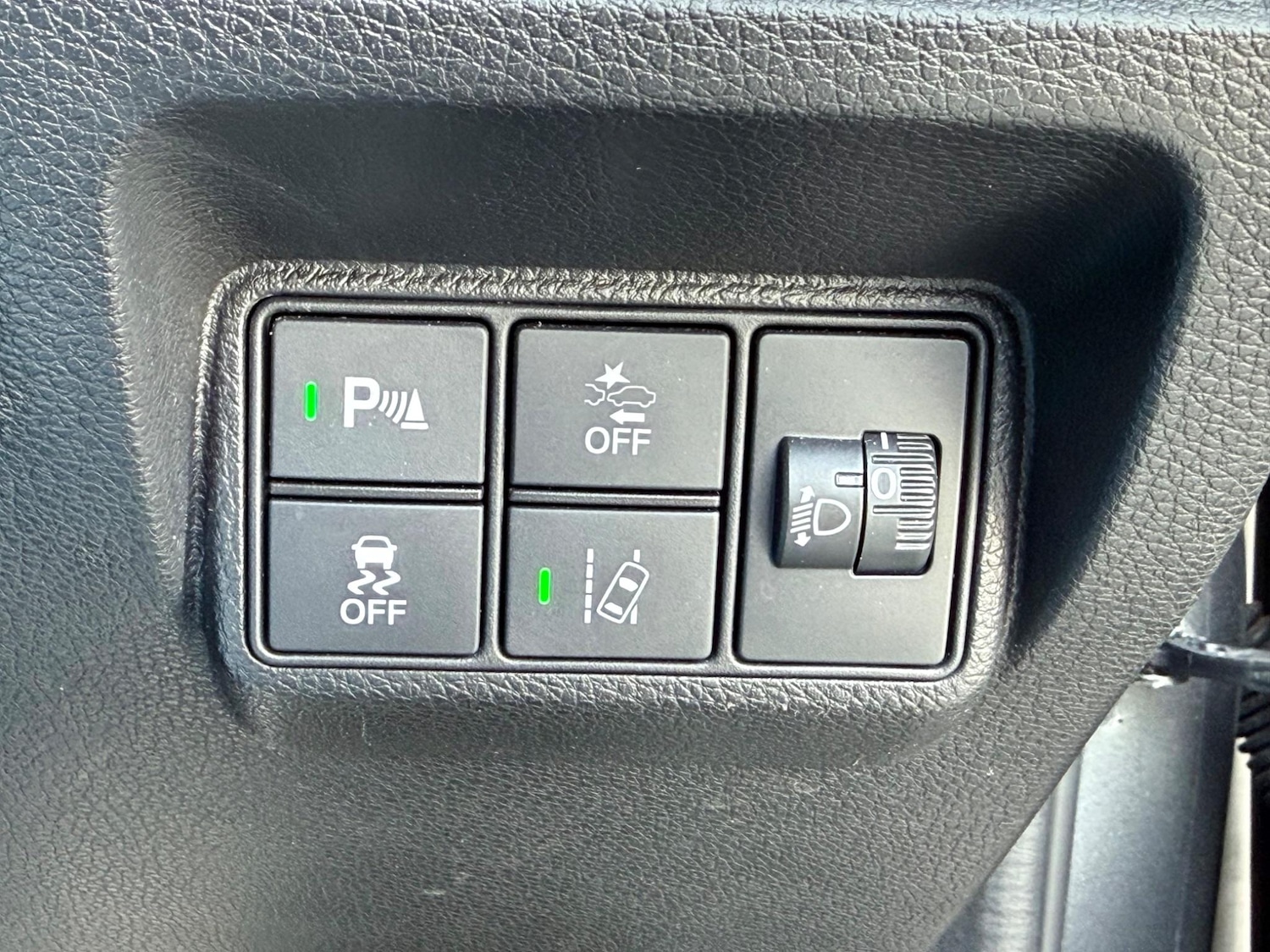 Vehicle 28
