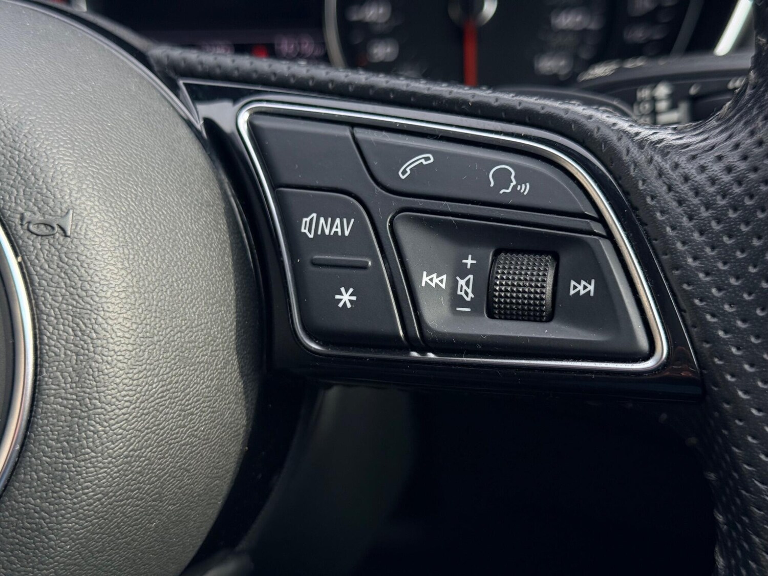 Used Audi A4 for sale - 78101429: Photo 32