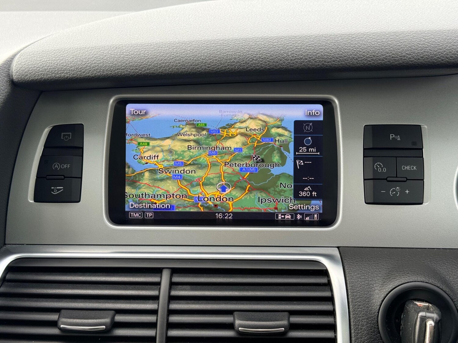 Used Audi Q7 2013 for sale - 78156754: Photo 19