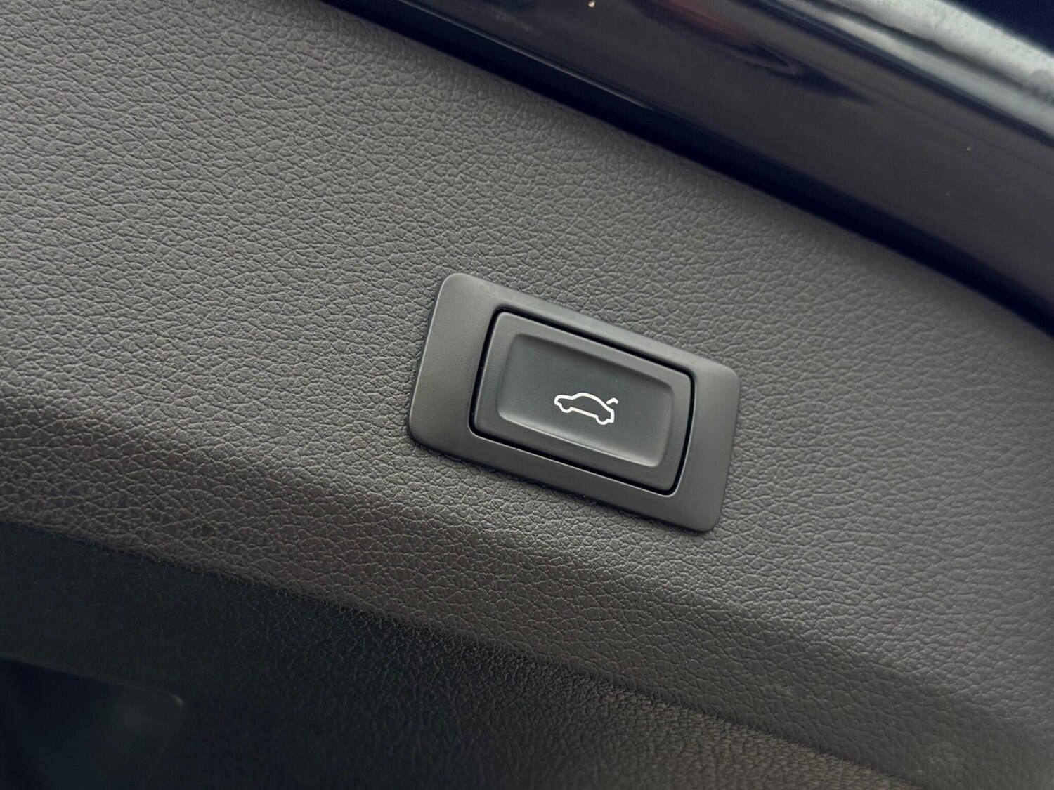 Used Audi Q7 2013 for sale - 78156754: Photo 34