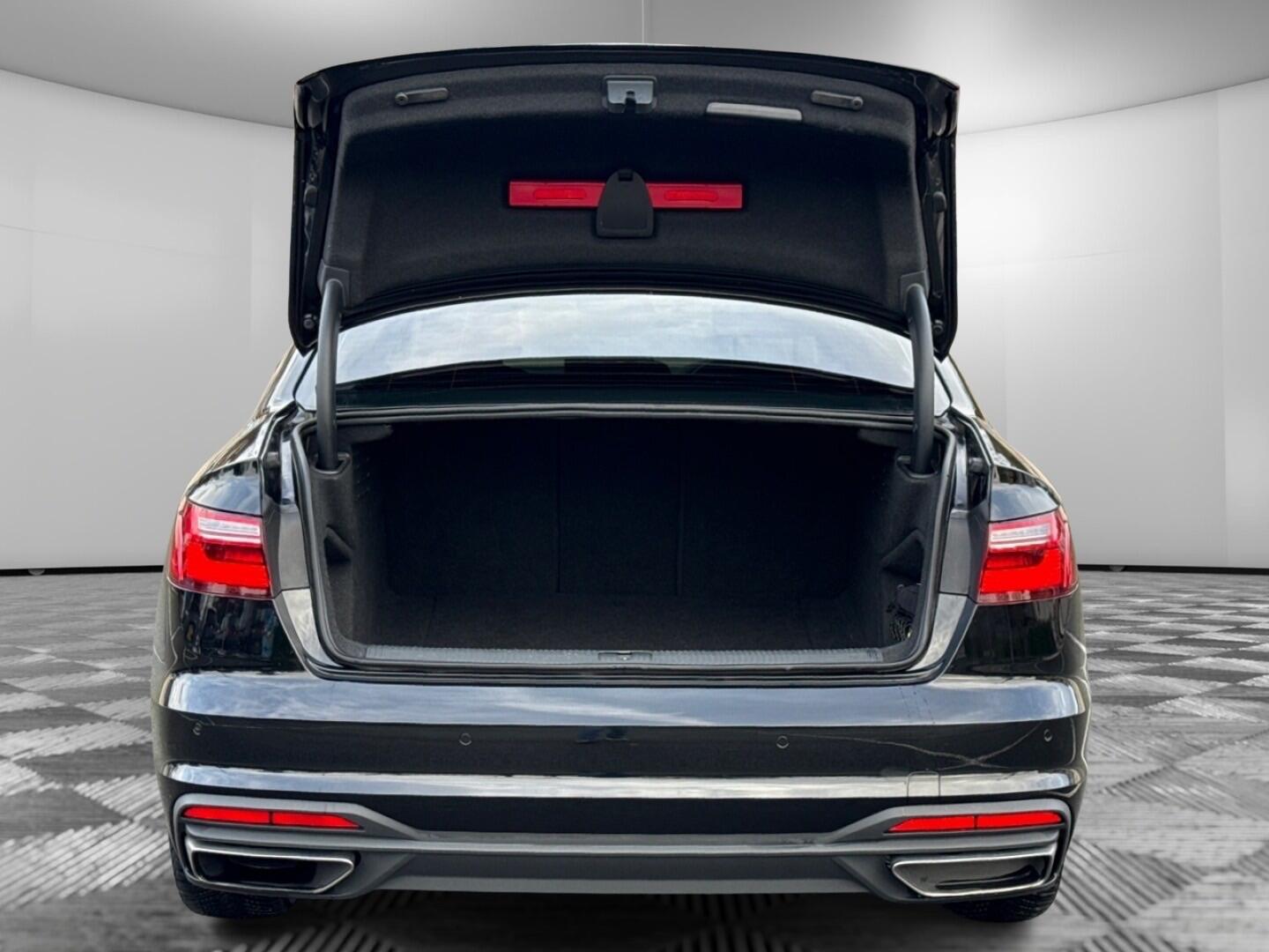 Used Audi A4 2020 for sale - 76701544: Photo 11