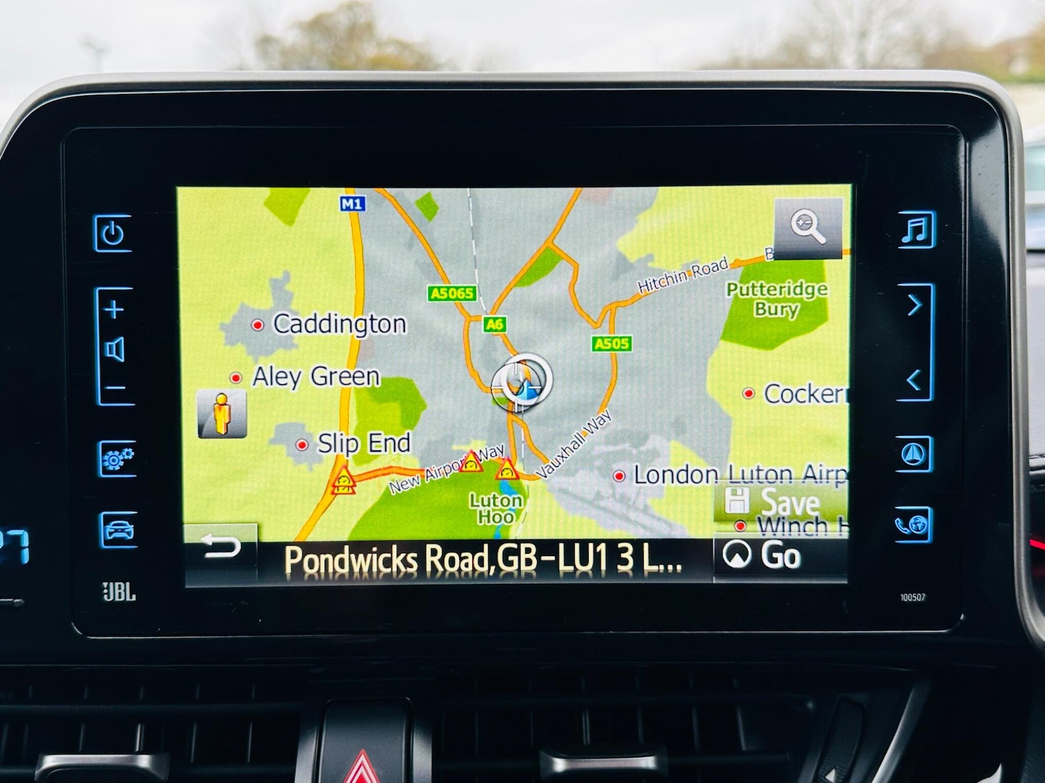 Used Toyota C-HR 2019 for sale - 76573644: Photo 19