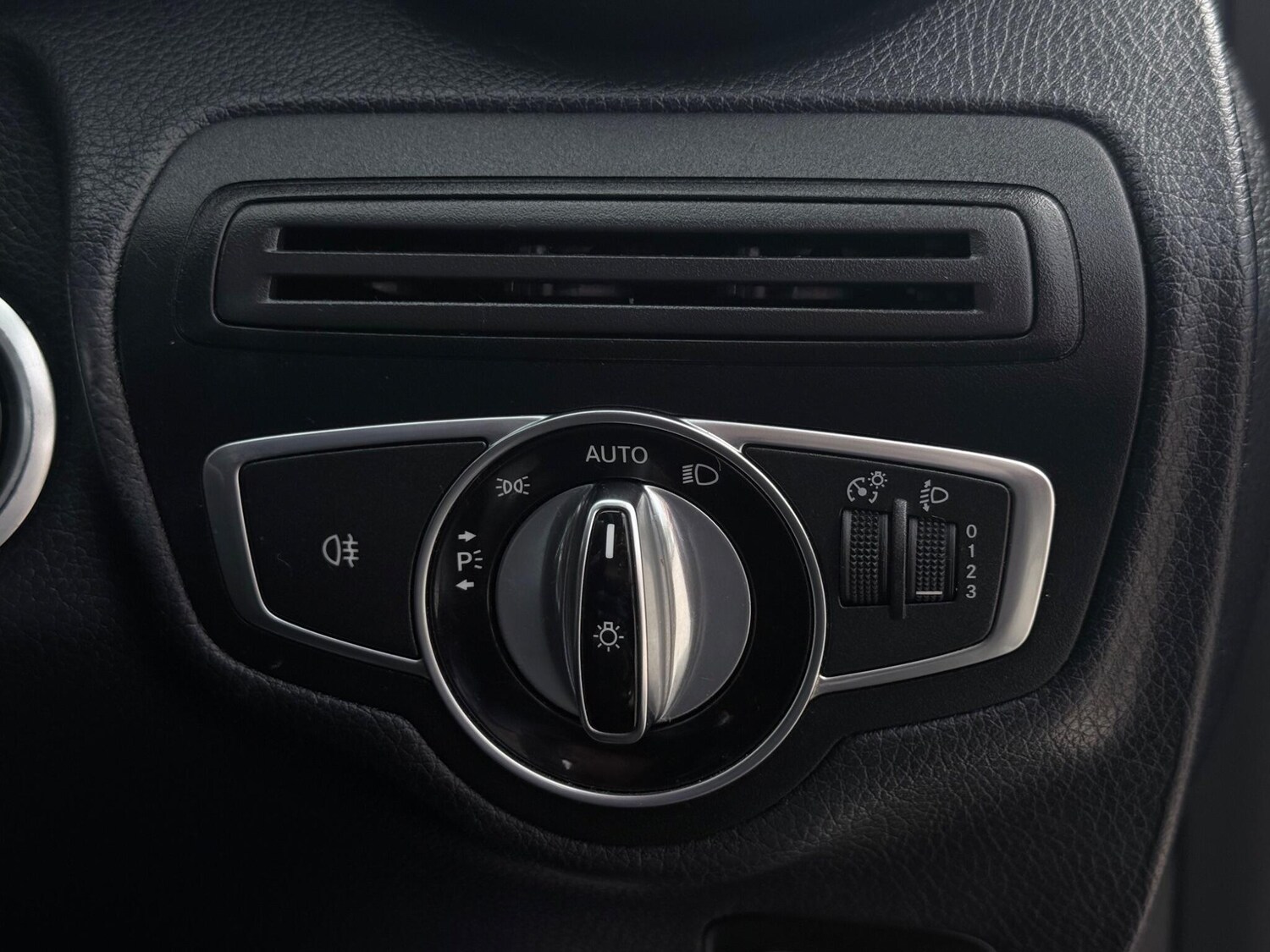 Used Mercedes-Benz C Class for sale - 78214381: Photo 24