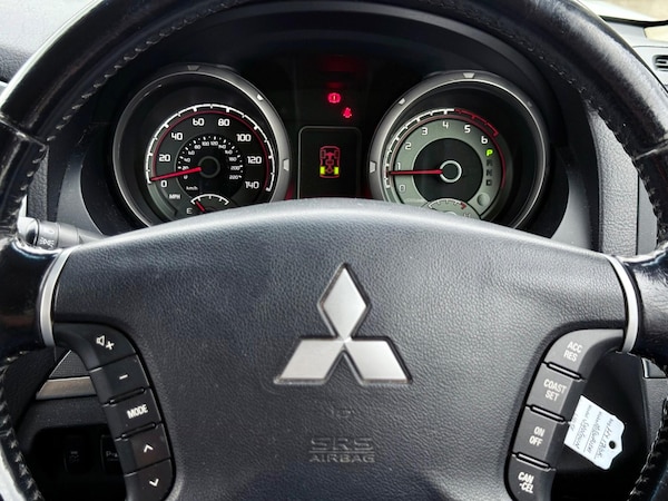 Used Mitsubishi Shogun 2017 for sale - 75669512: Photo 27