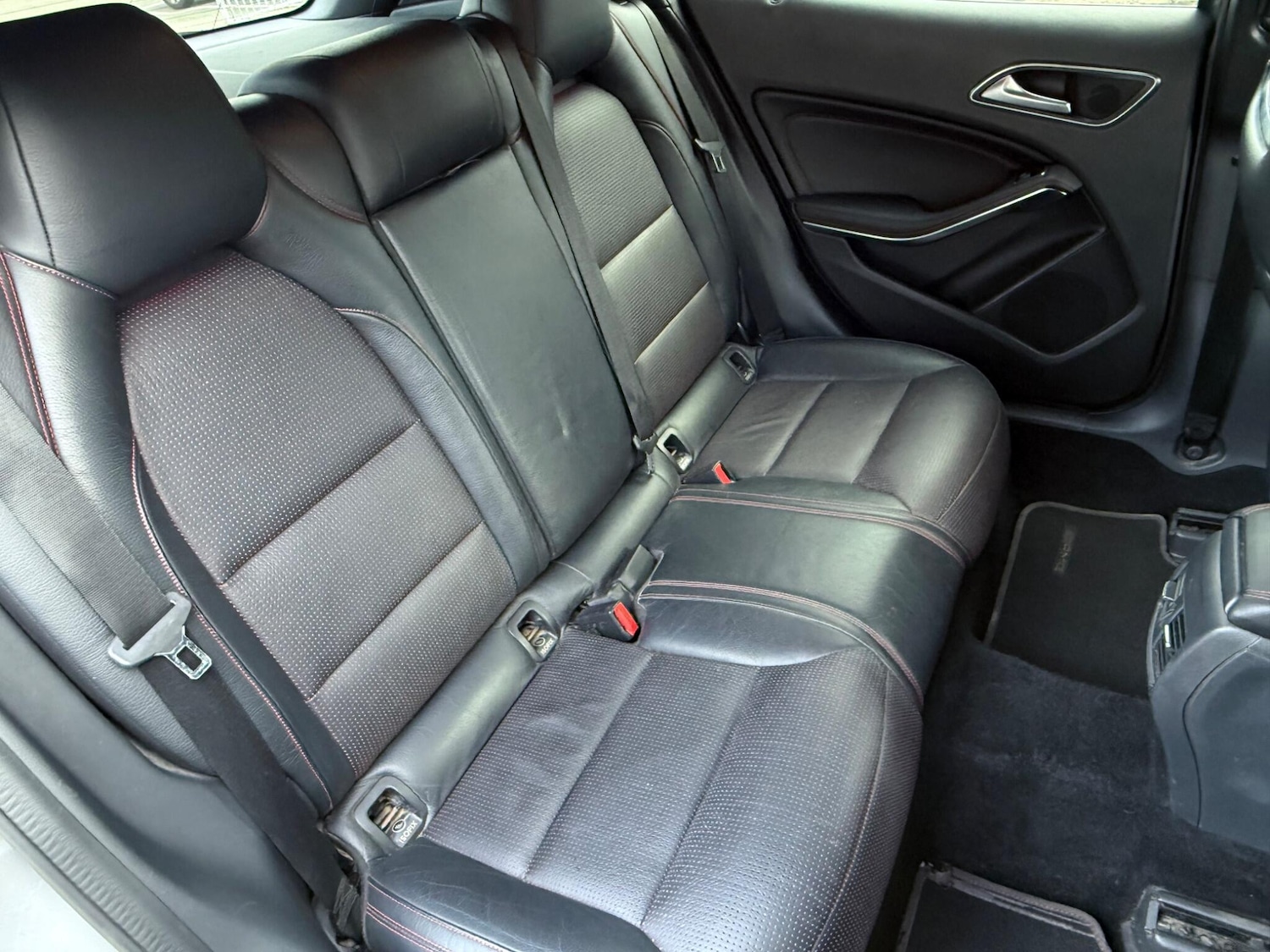 Used Mercedes-Benz GLA for sale - 76989258: Photo 35