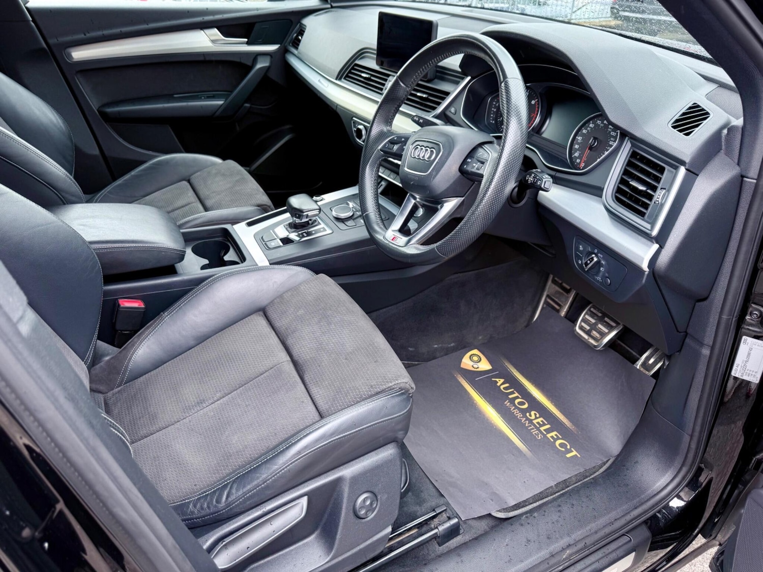 Used Audi Q5 2018 for sale - 75884258: Photo 12