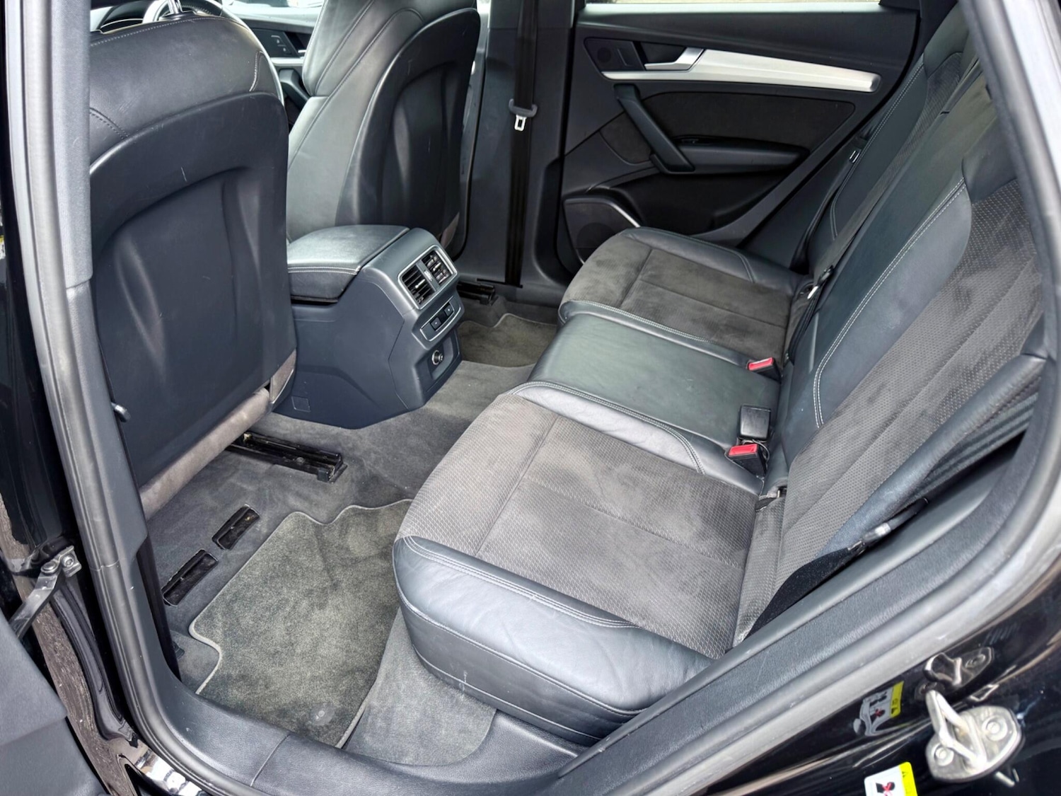 Used Audi Q5 2018 for sale - 75884258: Photo 35