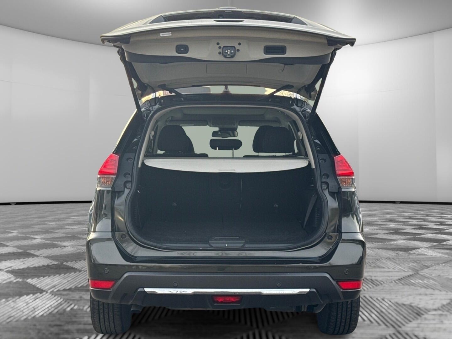 Used Nissan X-Trail 2020 for sale - 77216158: Photo 10