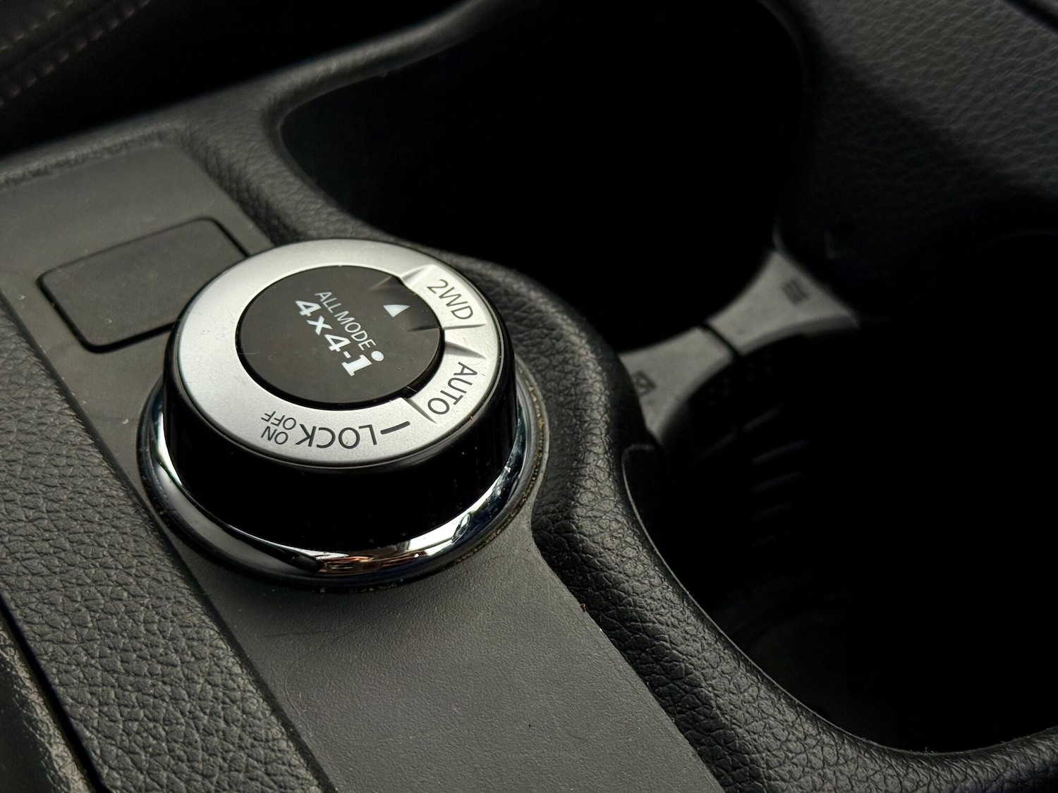 Used Nissan X-Trail 2020 for sale - 77216158: Photo 25