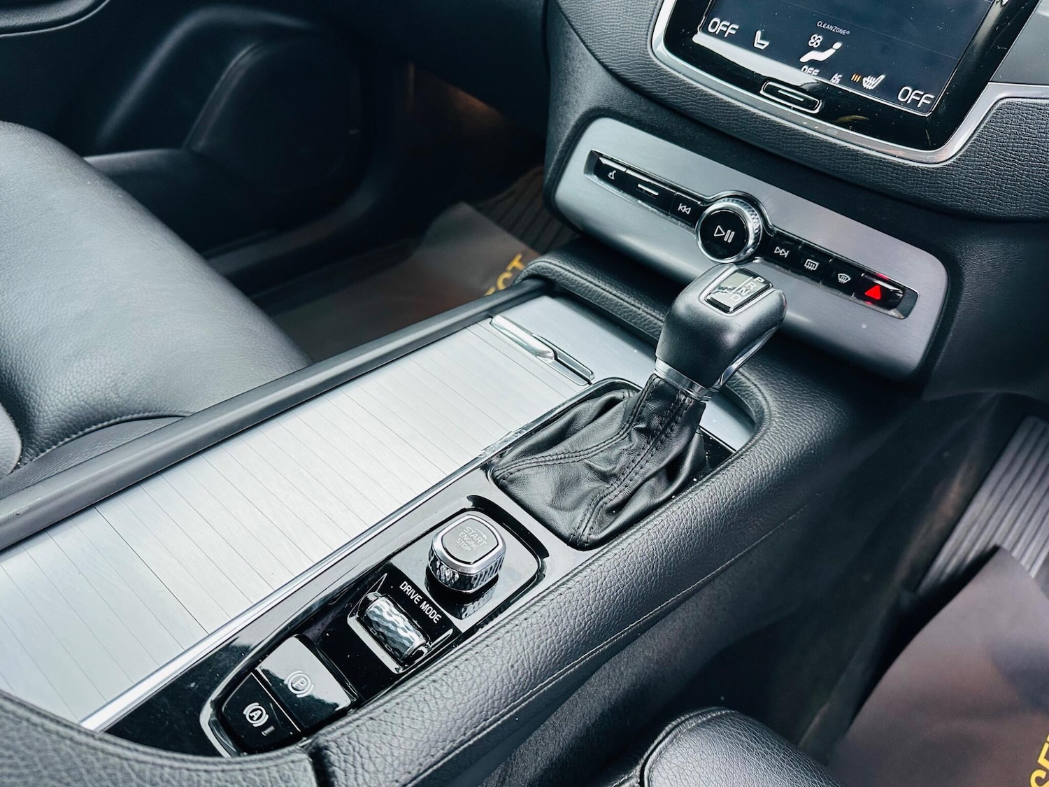 Used Volvo XC90 2018 for sale - 78006315: Photo 17