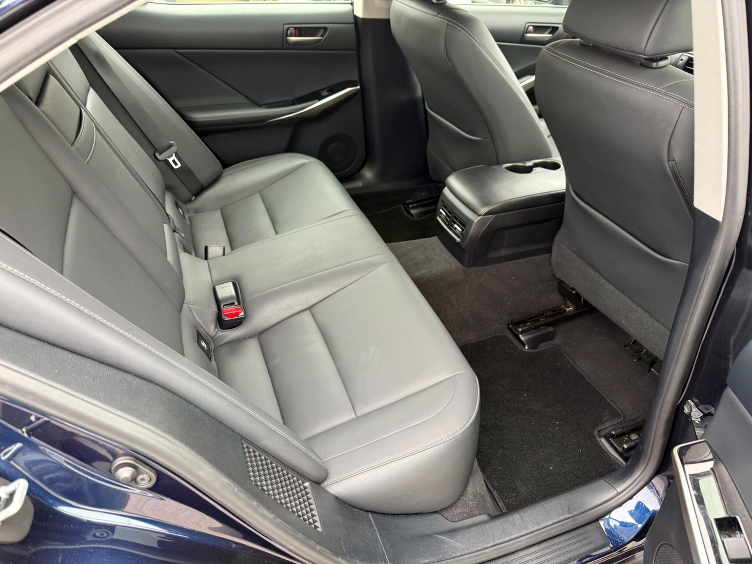 Used Lexus IS 2019 for sale - 77823585: Photo 13