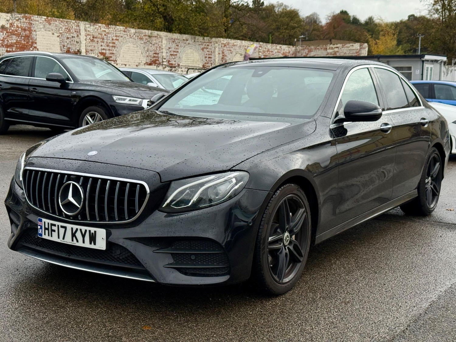 Used Mercedes-Benz E Class 2017 for sale - 76423802: Photo 2