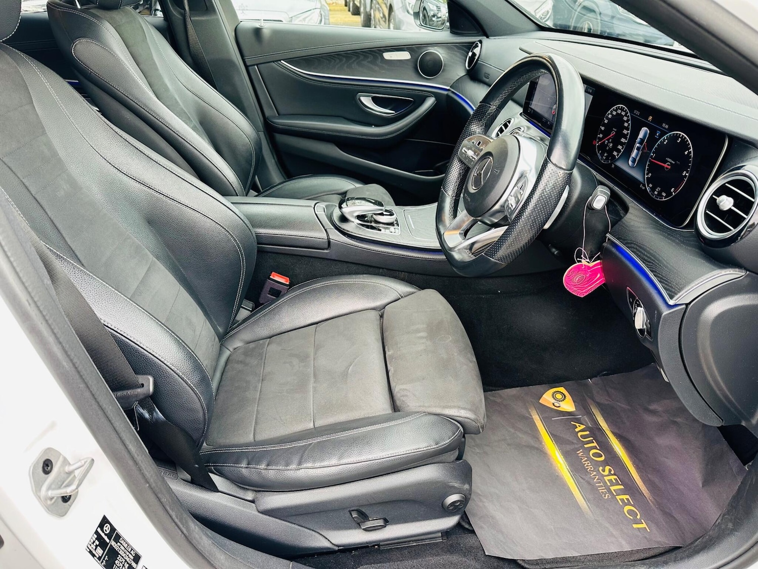 Used Mercedes-Benz E Class 2019 for sale - 76389018: Photo 11