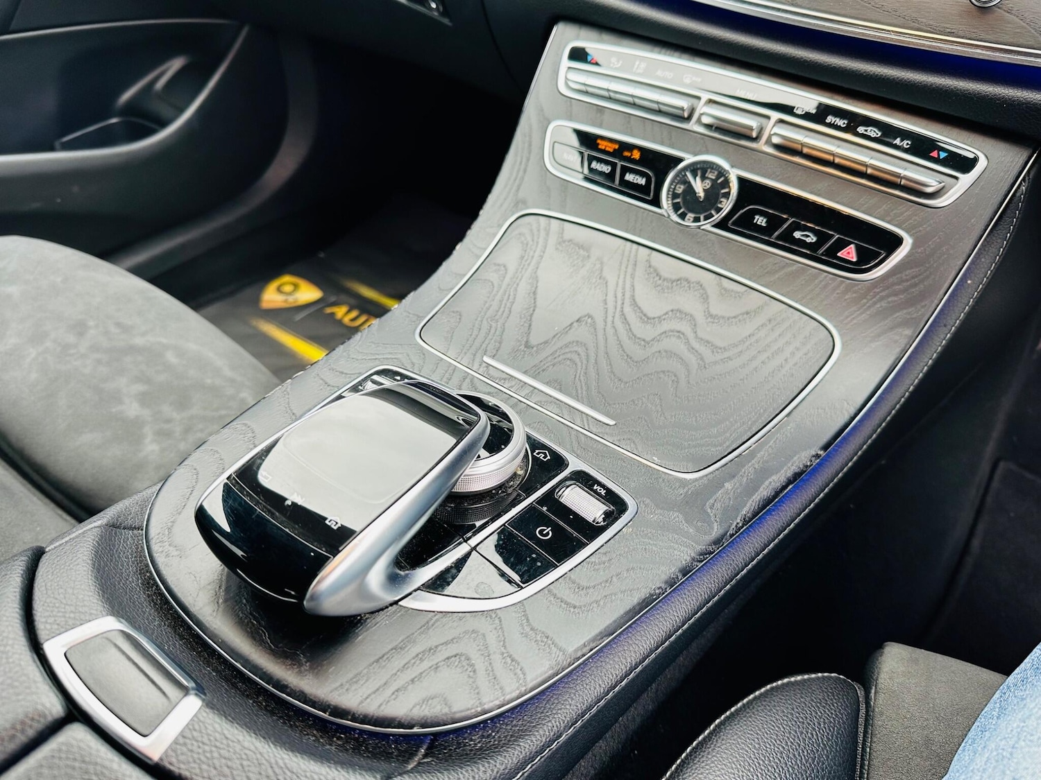 Used Mercedes-Benz E Class 2019 for sale - 76389018: Photo 16