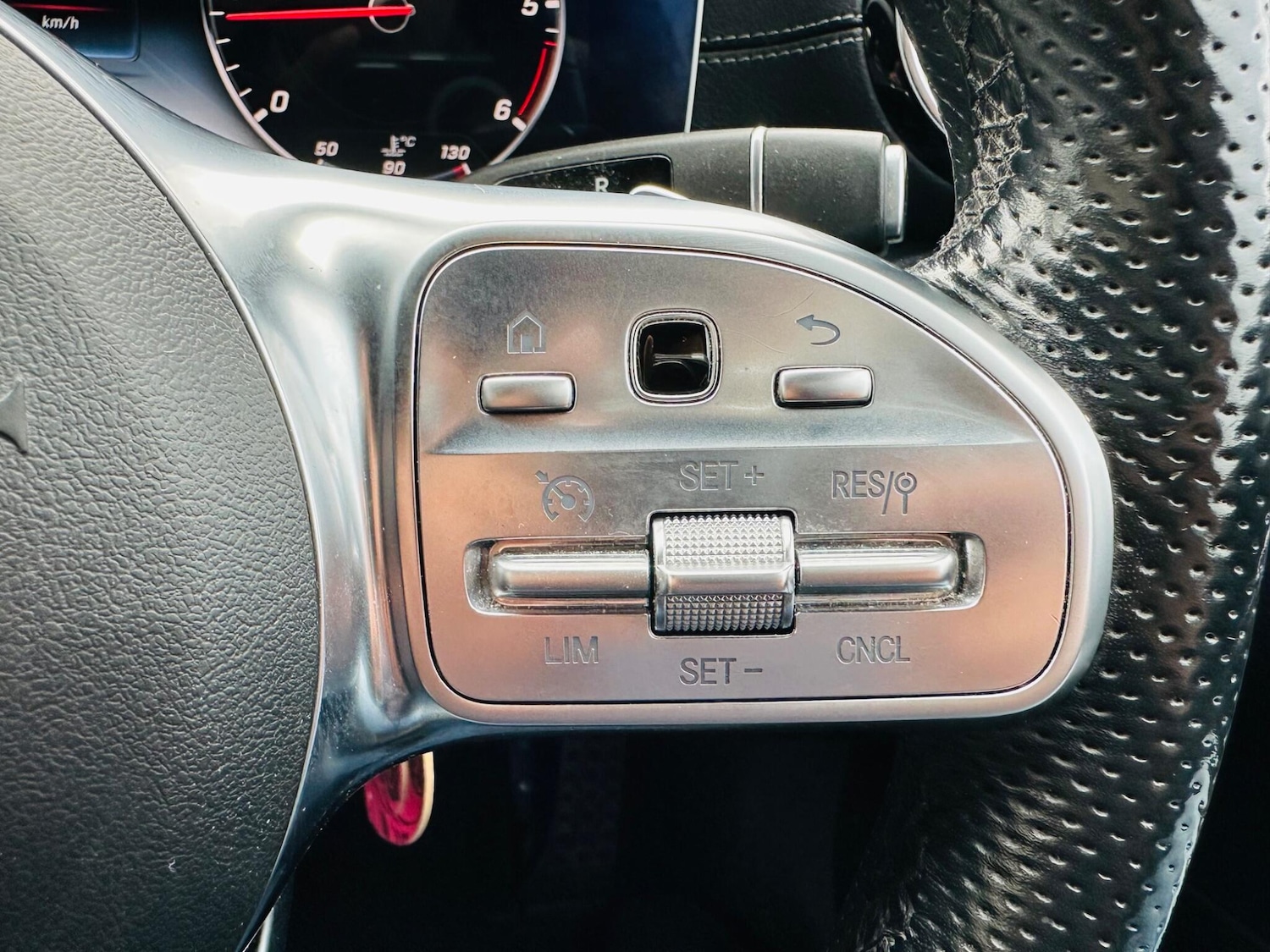 Used Mercedes-Benz E Class 2019 for sale - 76389018: Photo 24